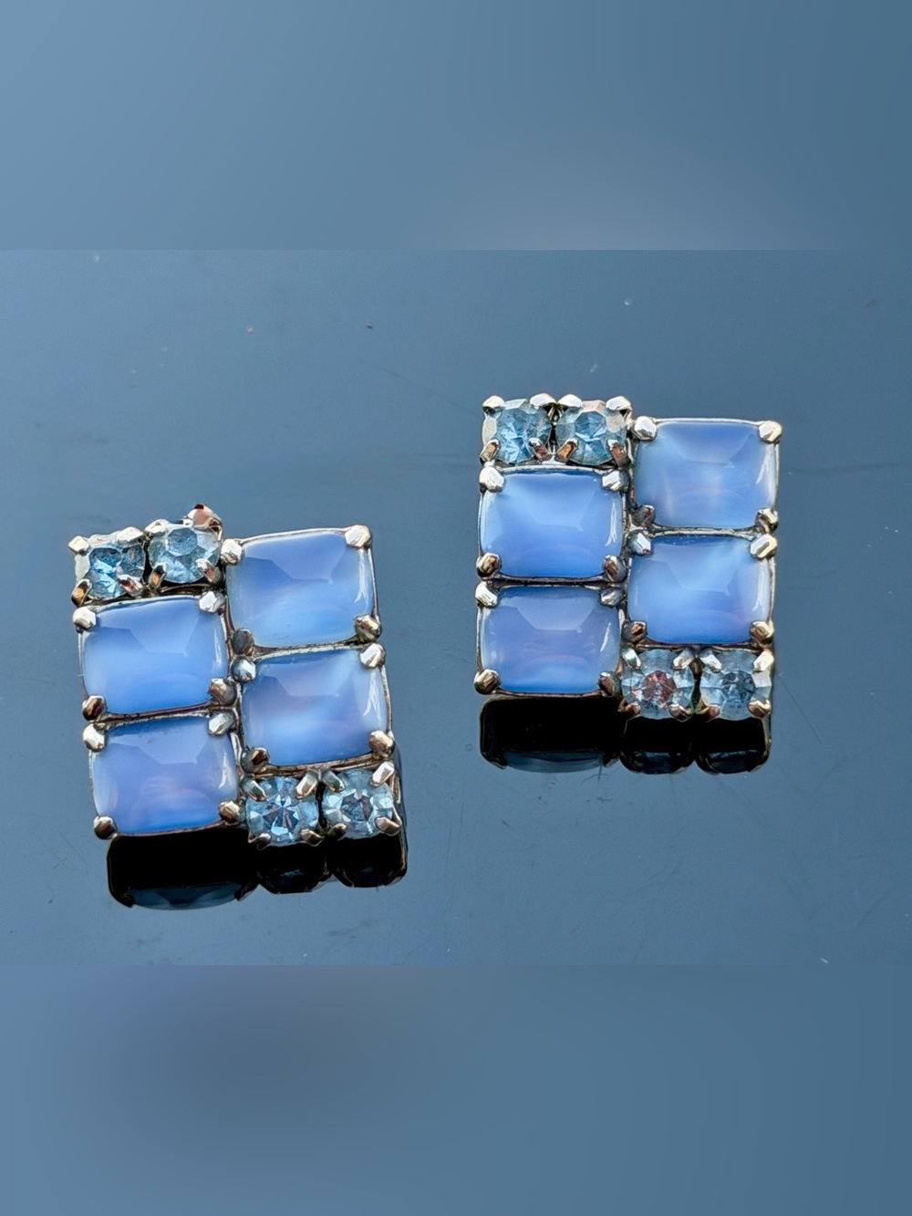 VTG 50s Signed La Rel Blue Moonglow Lucite Rhinestone Geometric Clip Earrings